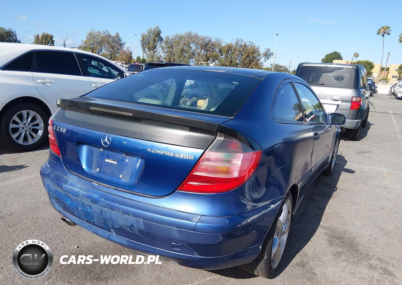 2003 Mercedes-Benz C 230 Kompressor Sport VIN:WDBRN40J23A408604 - 4