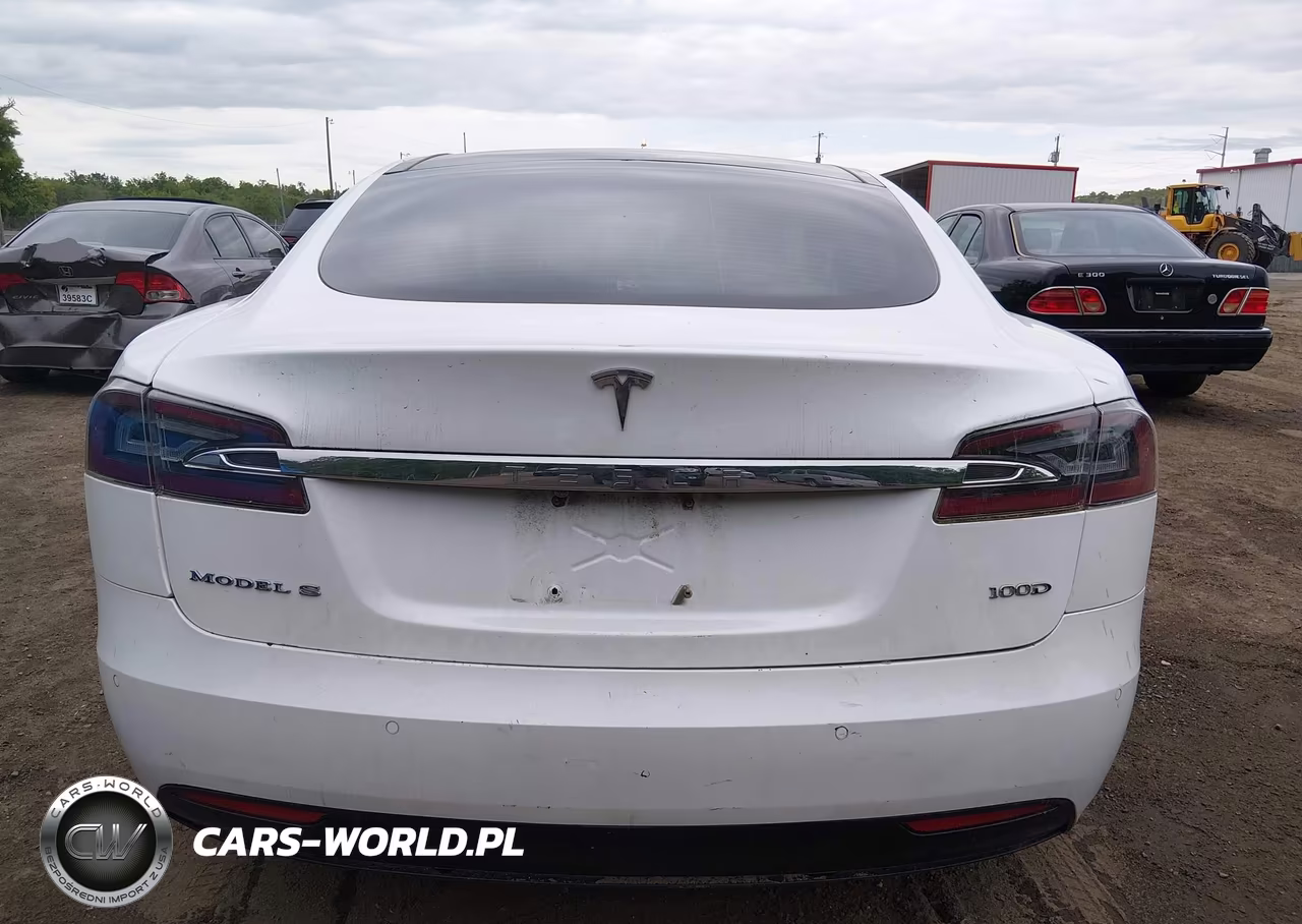 2018 Tesla Model S VIN:5YJSA1E25JF292205 - 16