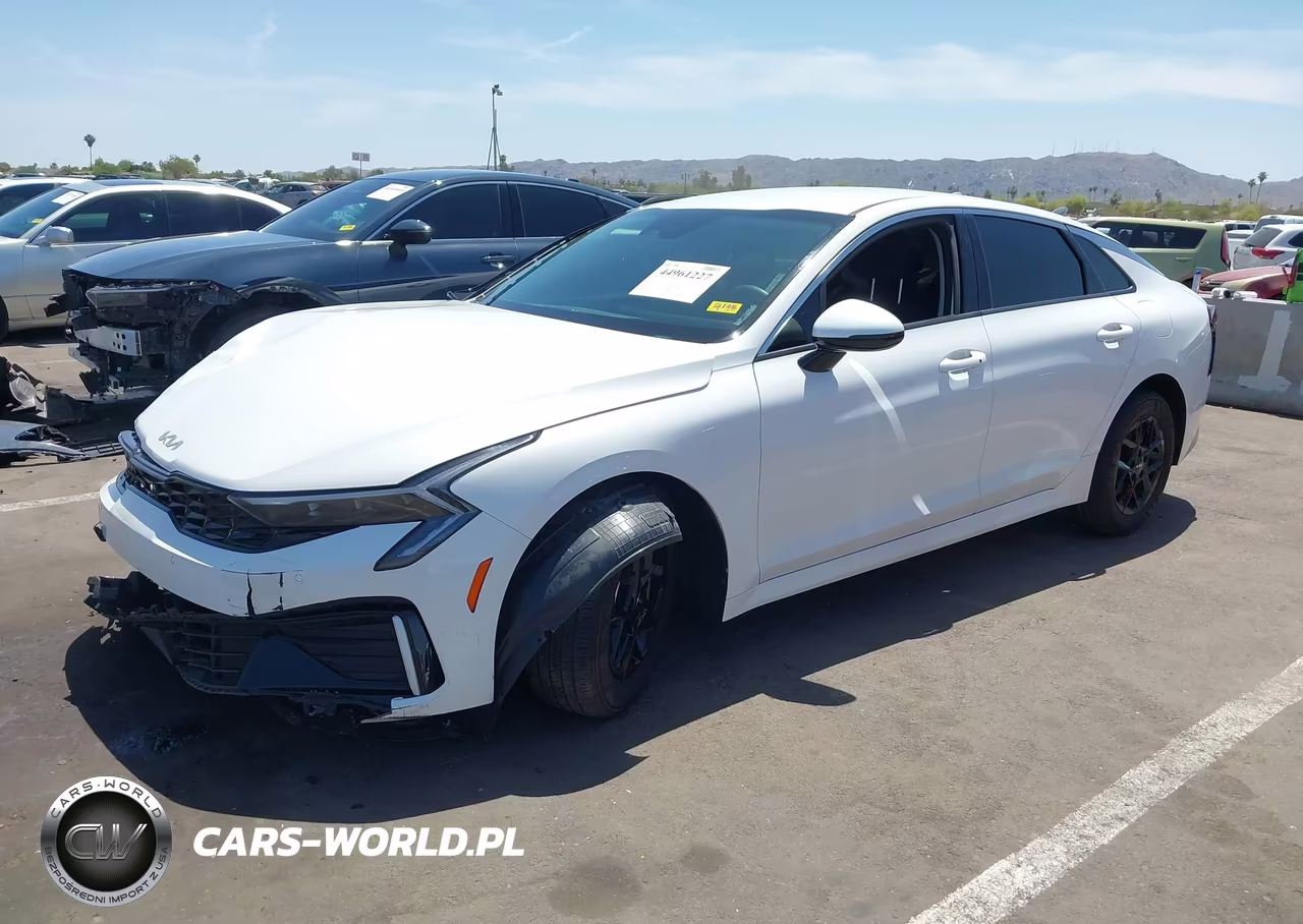 2025 Kia K5 Lxs VIN:KNAG24J73S5371216 - 2