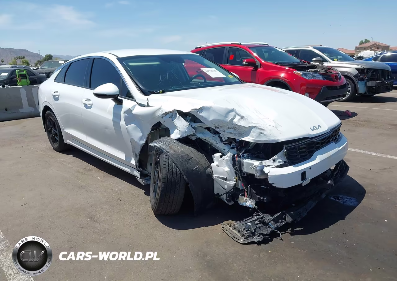 2025 Kia K5 Lxs VIN:KNAG24J73S5371216 - 6