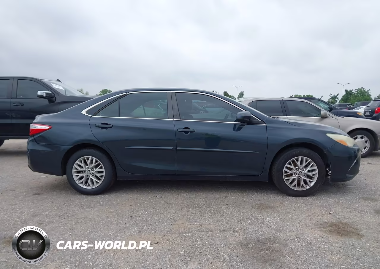 2016 Toyota Camry Le VIN:4T4BF1FK4GR536508 - 13