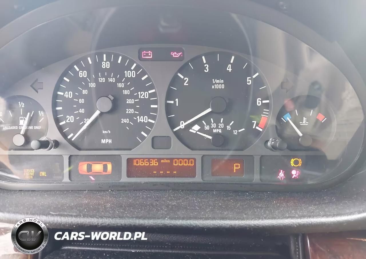 2005 BMW 325I VIN:WBAEV33495KW19938 - 7