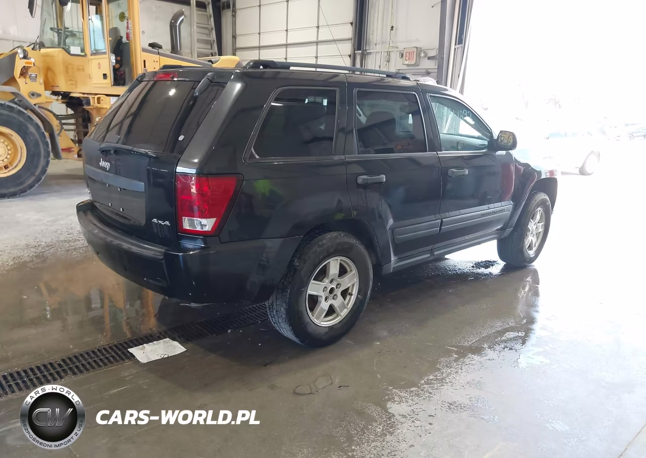 2005 Jeep Grand Cherokee Laredo VIN:1J4GR48K25C515499 - 4