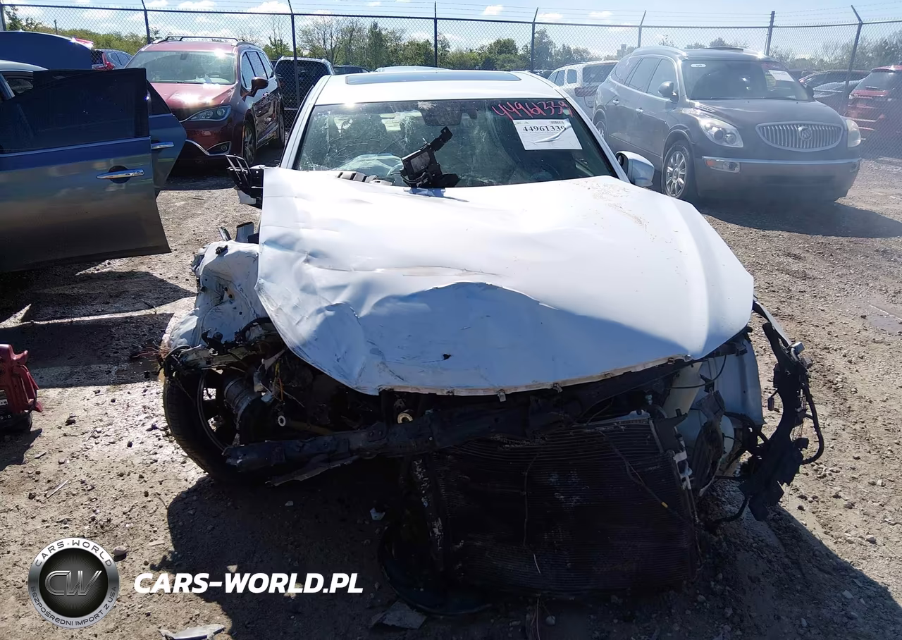 2013 Hyundai Genesis 5.0 R-Spec VIN:KMHGC4DH9DU258007 - 6