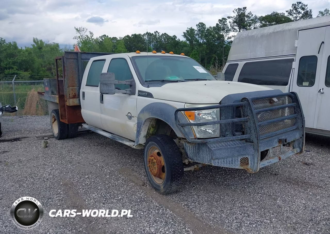 2016 Ford F-550 Chassis Xl