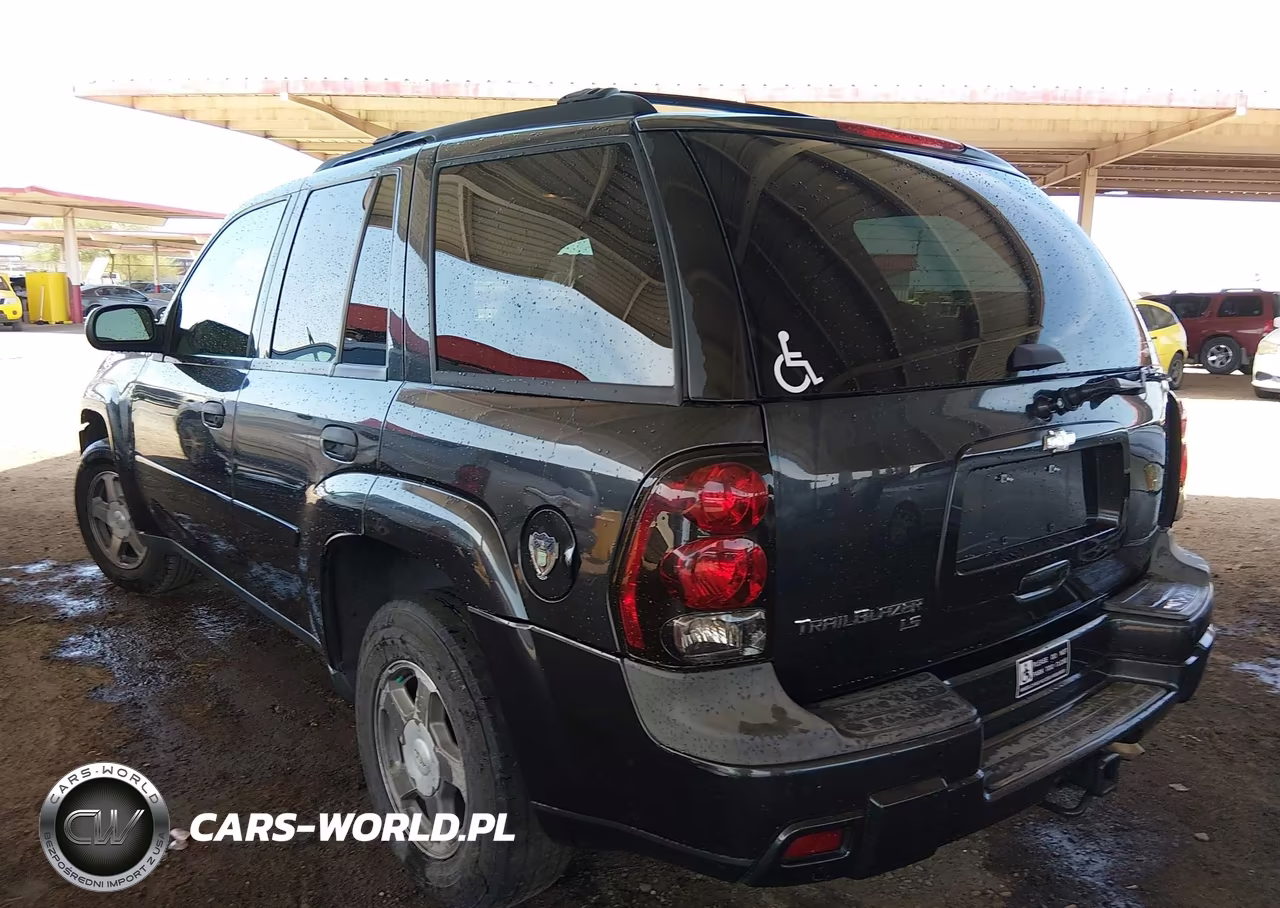 2006 Chevrolet Trailblazer Ls VIN:1GNDT13S362305752 - 3