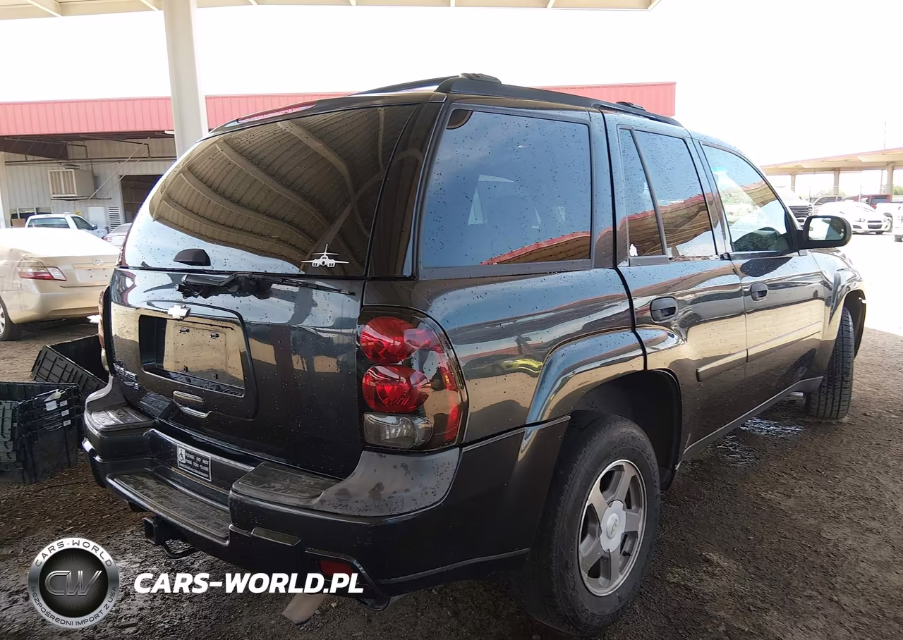 2006 Chevrolet Trailblazer Ls VIN:1GNDT13S362305752 - 4
