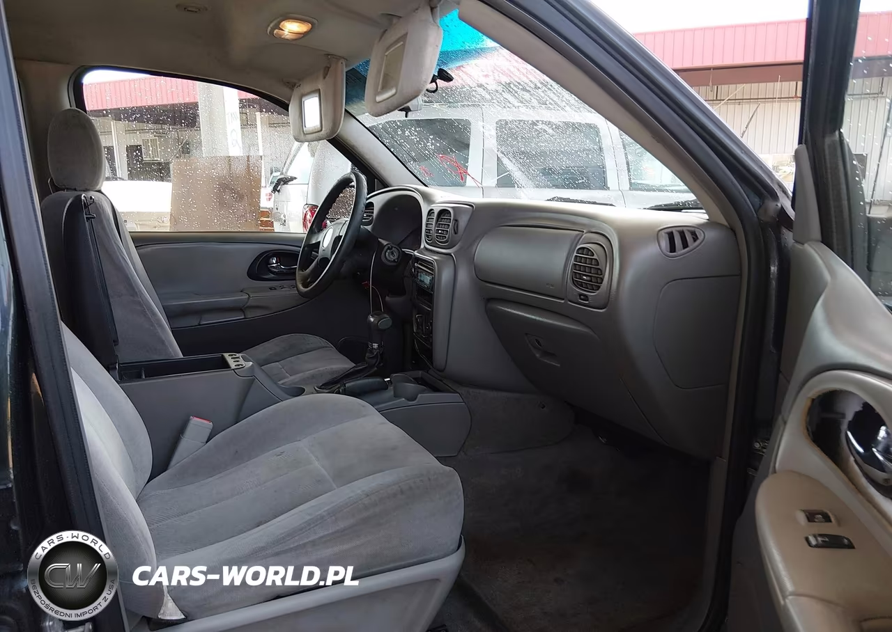 2006 Chevrolet Trailblazer Ls VIN:1GNDT13S362305752 - 5