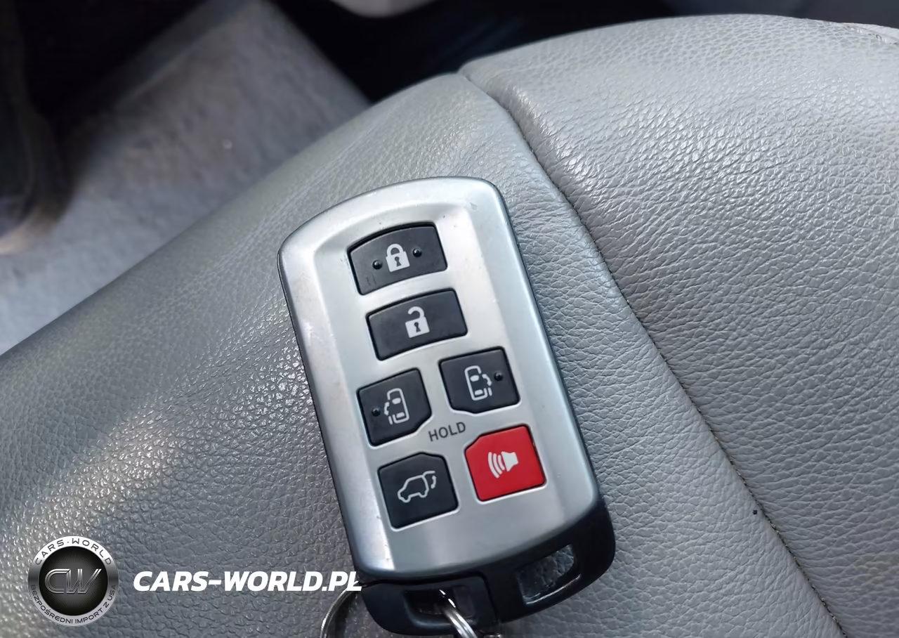 2020 Toyota Sienna Xle VIN:5TDYZ3DC5LS081979 - 11