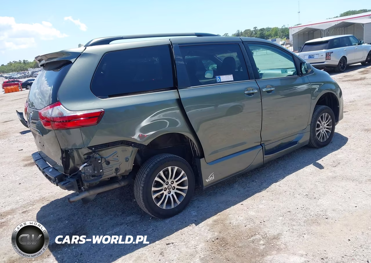 2020 Toyota Sienna Xle VIN:5TDYZ3DC5LS081979 - 4
