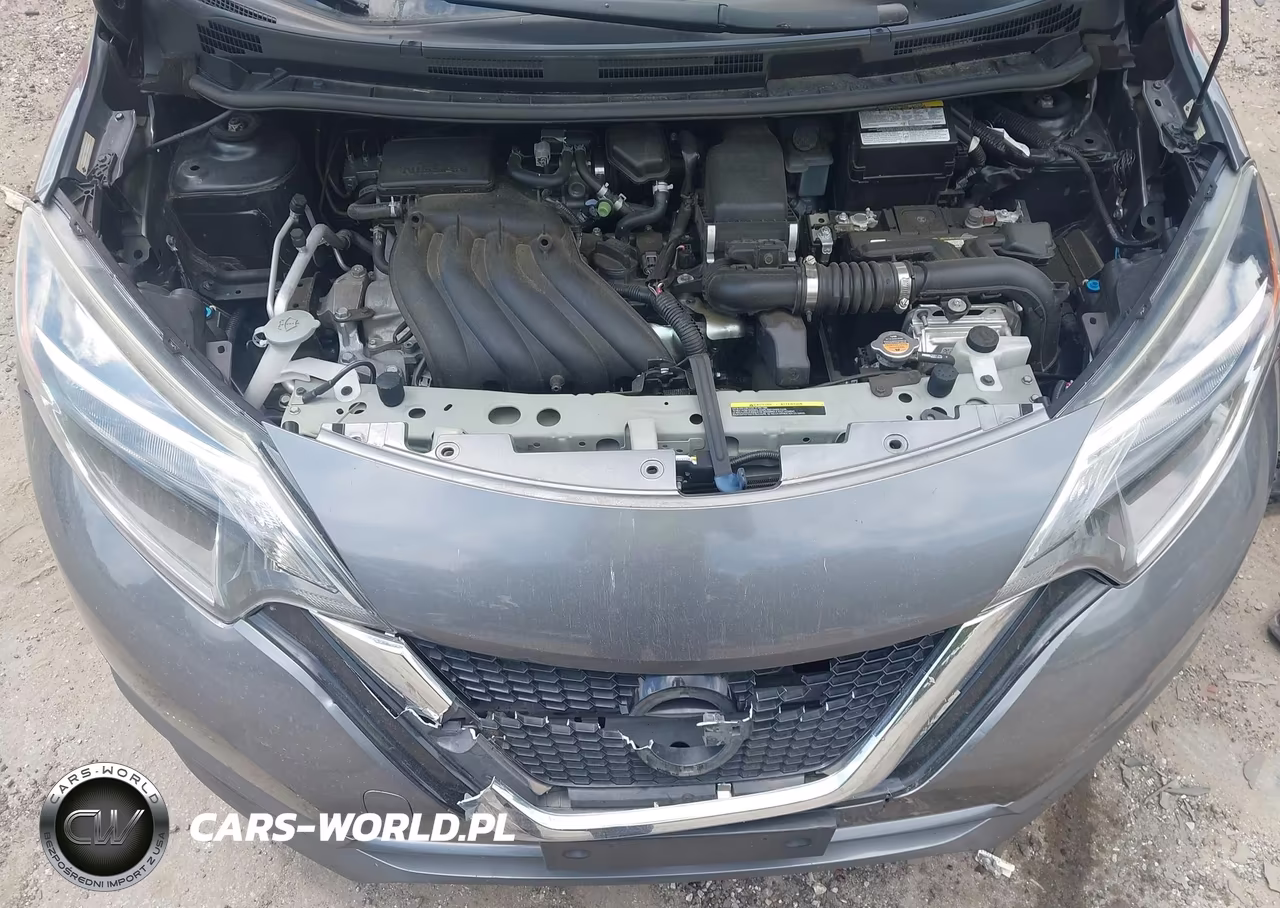 2018 Nissan Versa Note S VIN:3N1CE2CP3JL359367 - 10