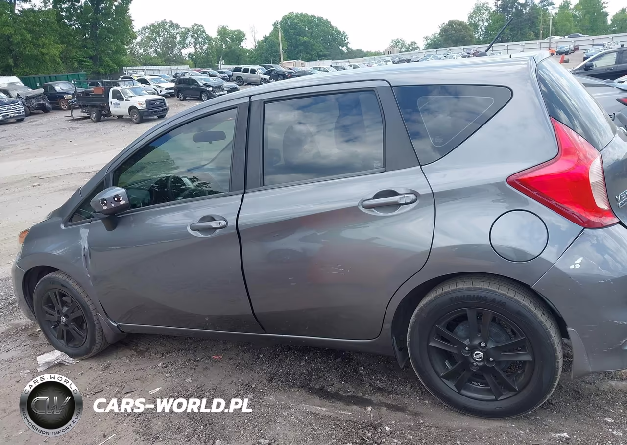 2018 Nissan Versa Note S VIN:3N1CE2CP3JL359367 - 14