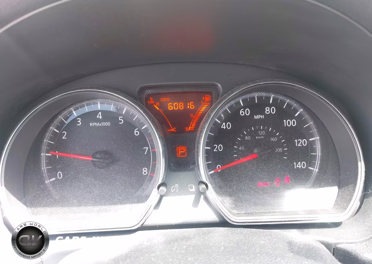 2018 Nissan Versa Note S VIN:3N1CE2CP3JL359367 - 15