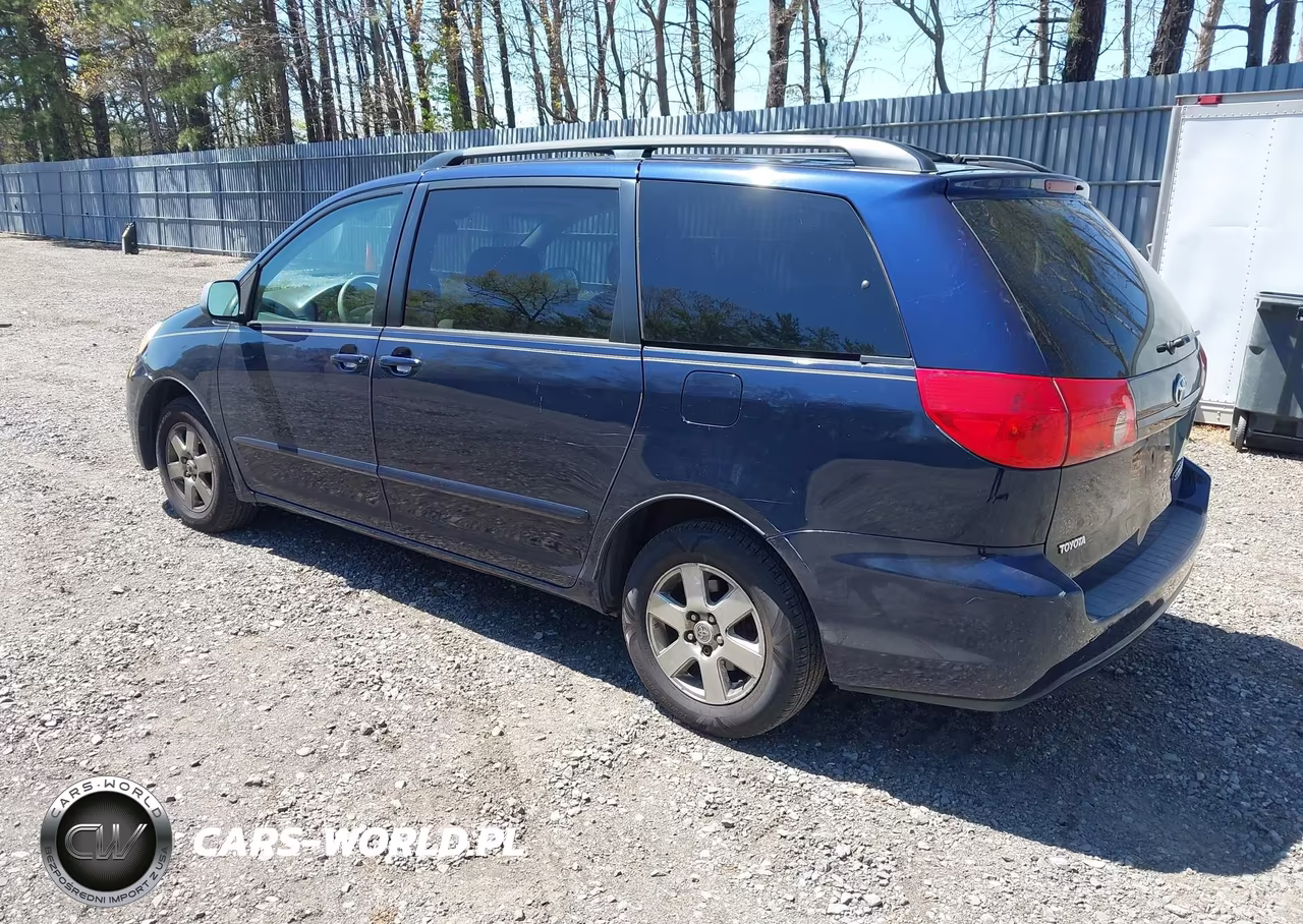 2006 Toyota Sienna Le VIN:5TDZA23C46S400557 - 3