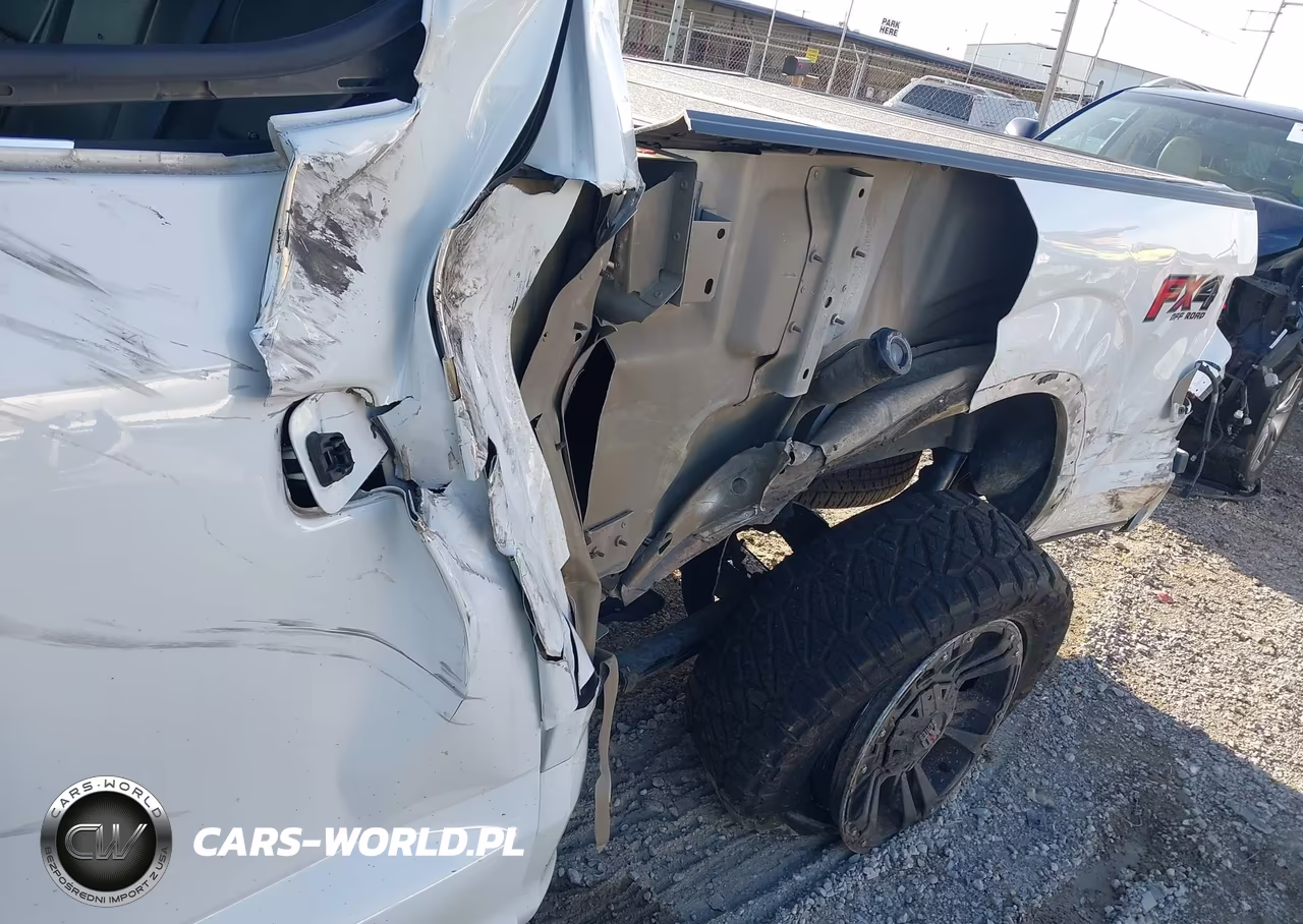 2018 Ford F-150 Lariat VIN:1FTFW1EG5JFA91043 - 6