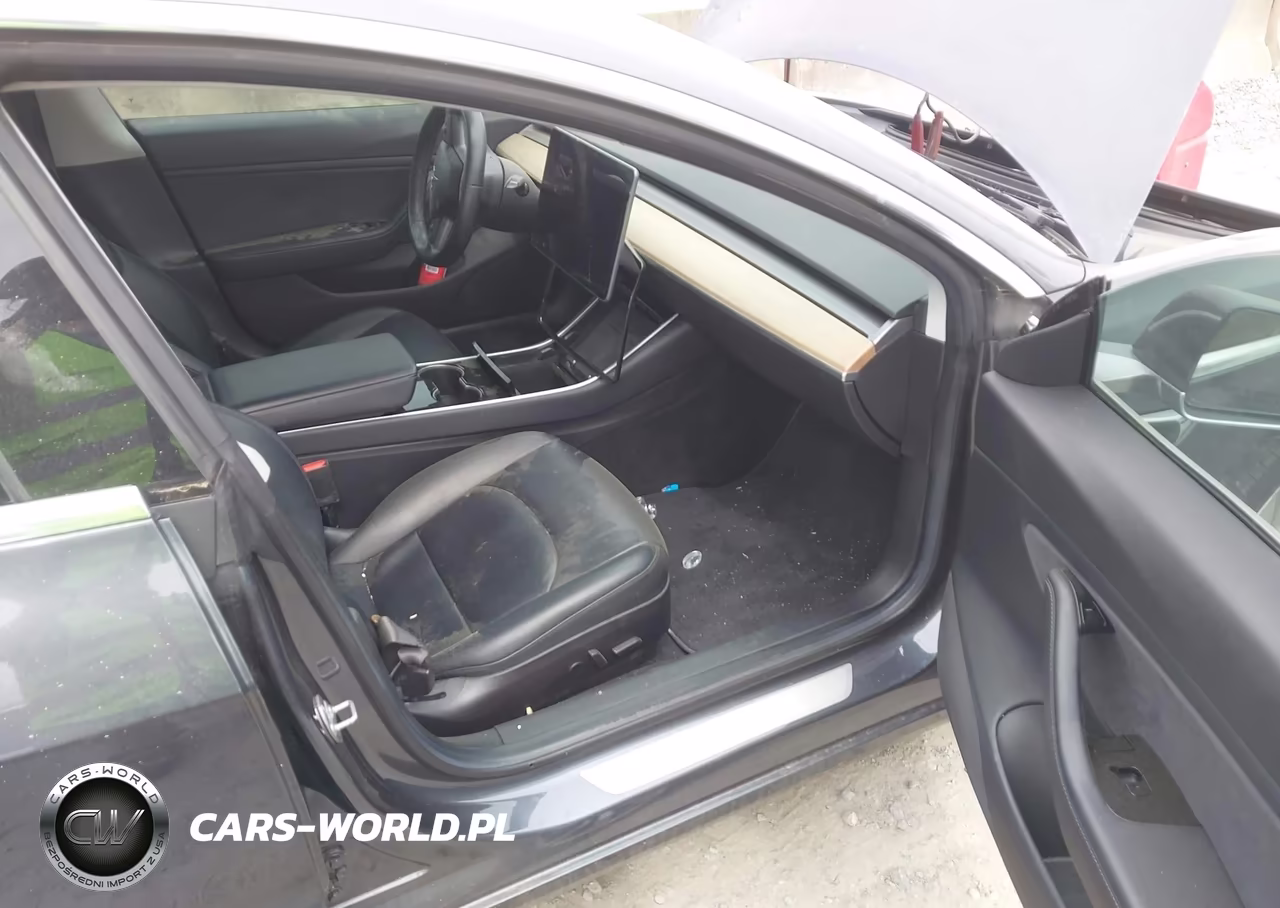 2018 Tesla Model 3 Long Range-Mid Range VIN:5YJ3E1EA0JF015073 - 5