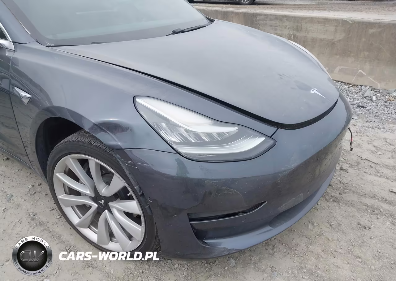 2018 Tesla Model 3 Long Range-Mid Range VIN:5YJ3E1EA0JF015073 - 6