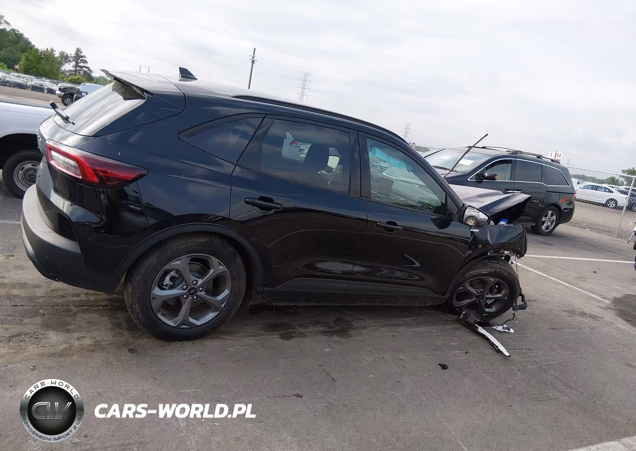 2026 Ford Escape St-Line VIN:1FMCU0MN8TUA34736 - 13