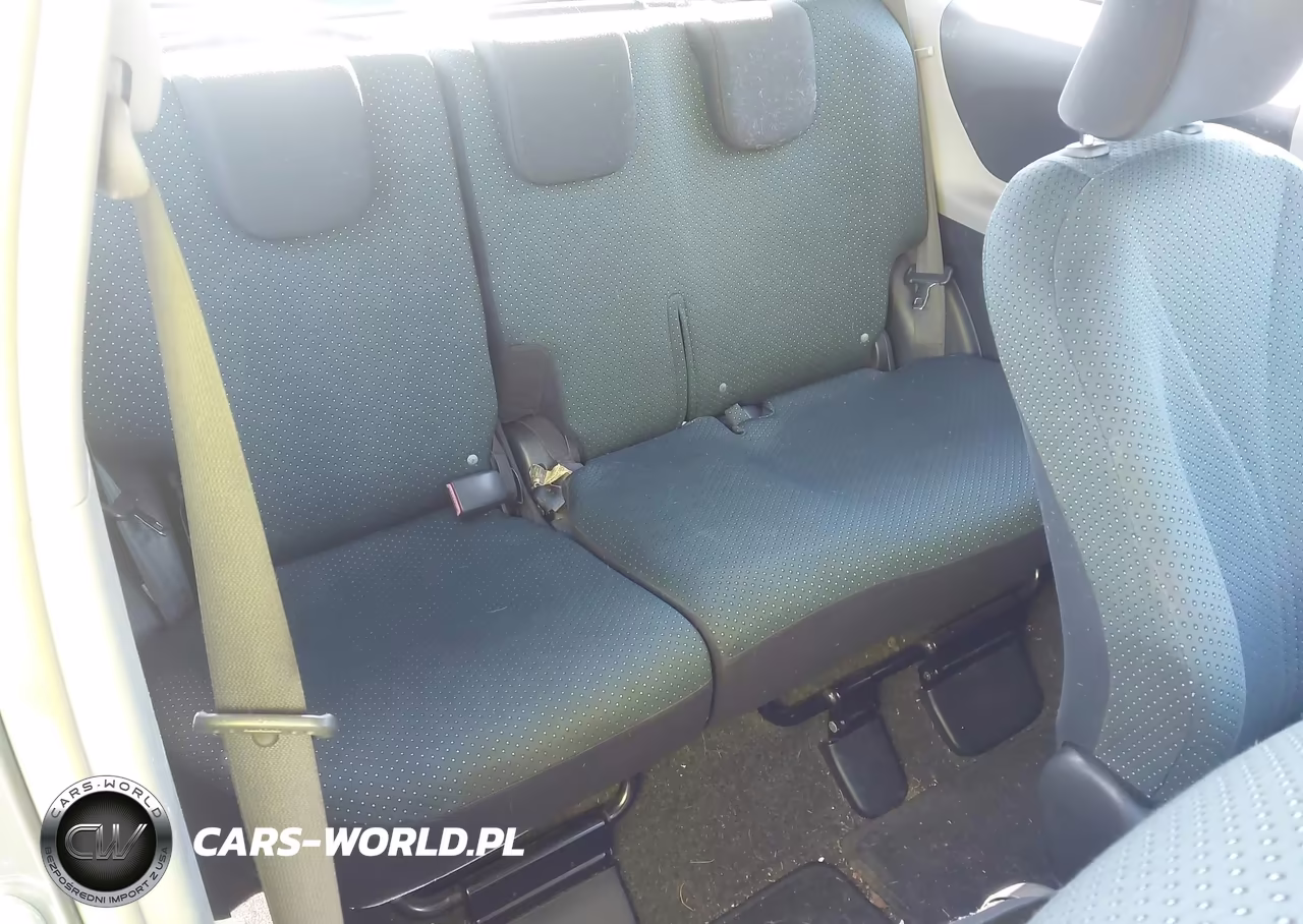 2008 Toyota Yaris VIN:JTDJT903385153805 - 8