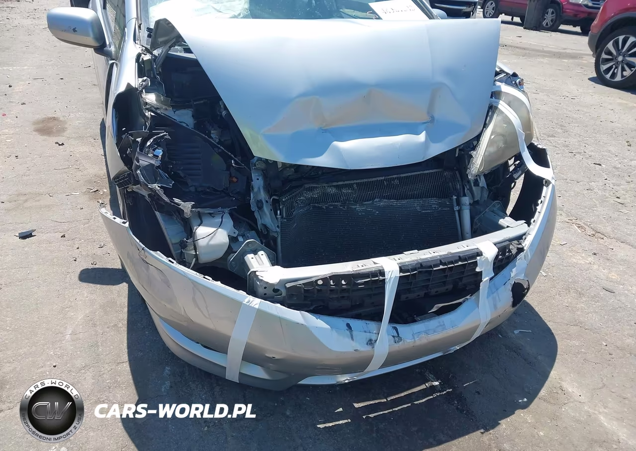 2012 Honda Fit Sport VIN:JHMGE8H59CC002765 - 6