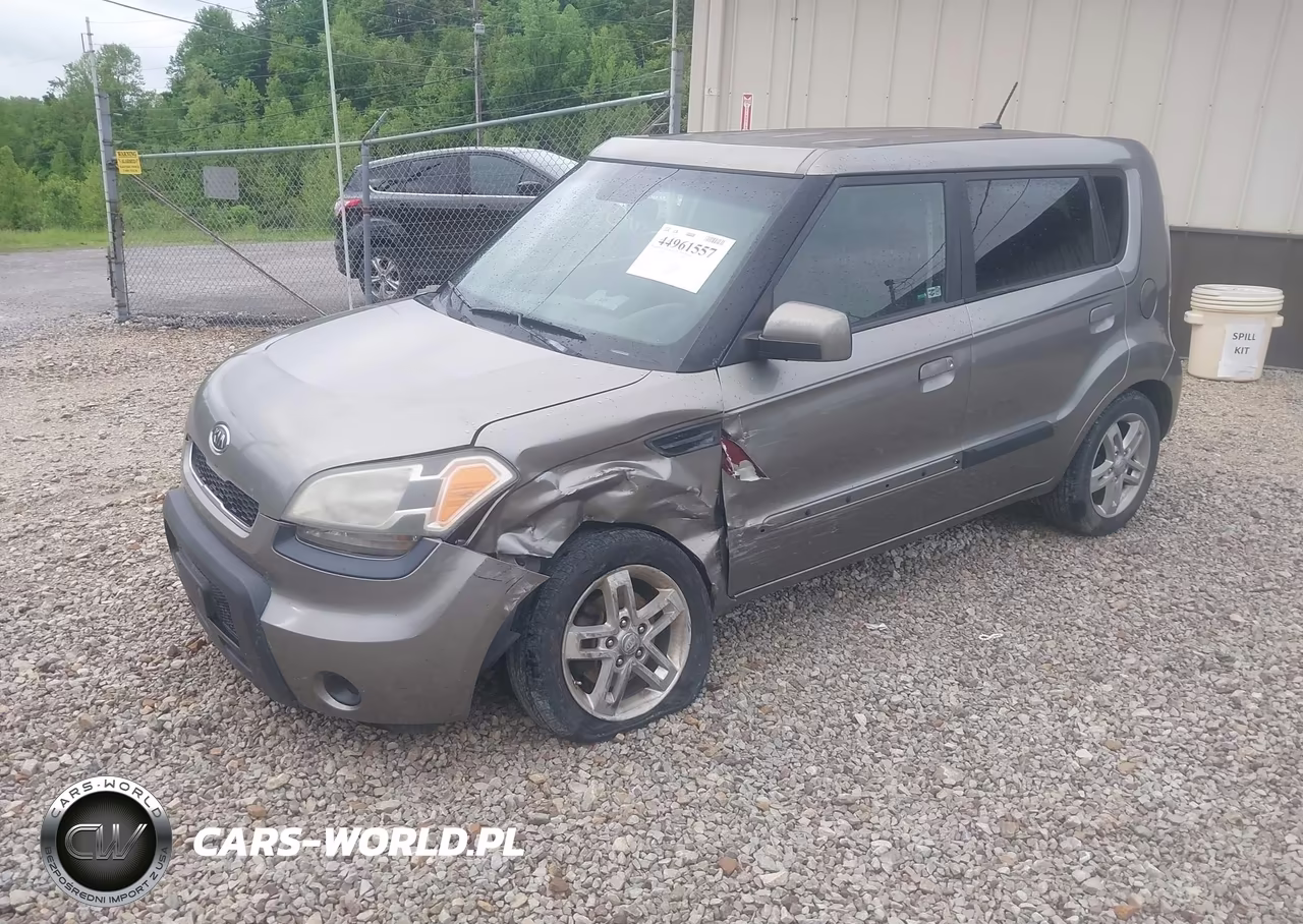 2010 Kia Soul + VIN:KNDJT2A21A7157925 - 2