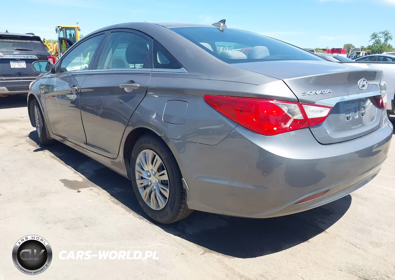 2012 Hyundai Sonata Gls VIN:5NPEB4AC2CH436517 - 3