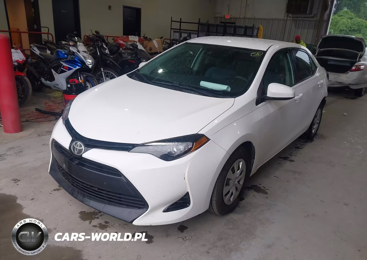 2017 Toyota Corolla L VIN:2T1BURHE4HC797579 - 2