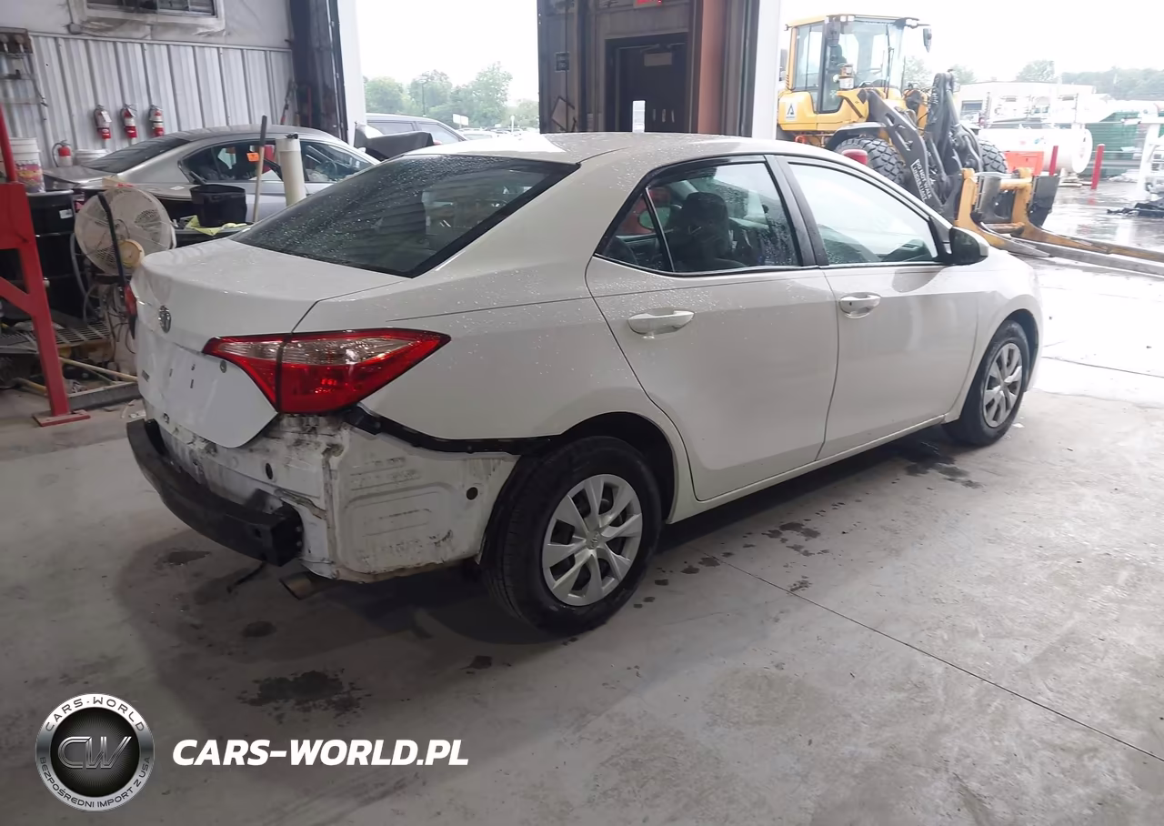 2017 Toyota Corolla L VIN:2T1BURHE4HC797579 - 4