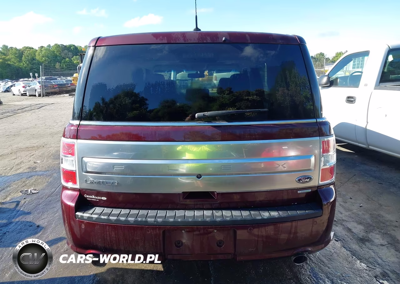 2018 Ford Flex Limited VIN:2FMHK6DTXJBA02922 - 16