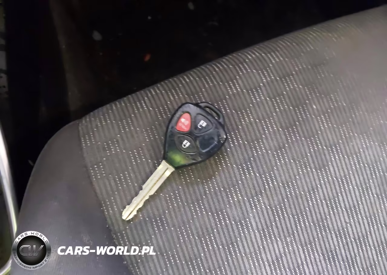 2015 Toyota Yaris Le VIN:VNKJTUD30FA055761 - 11