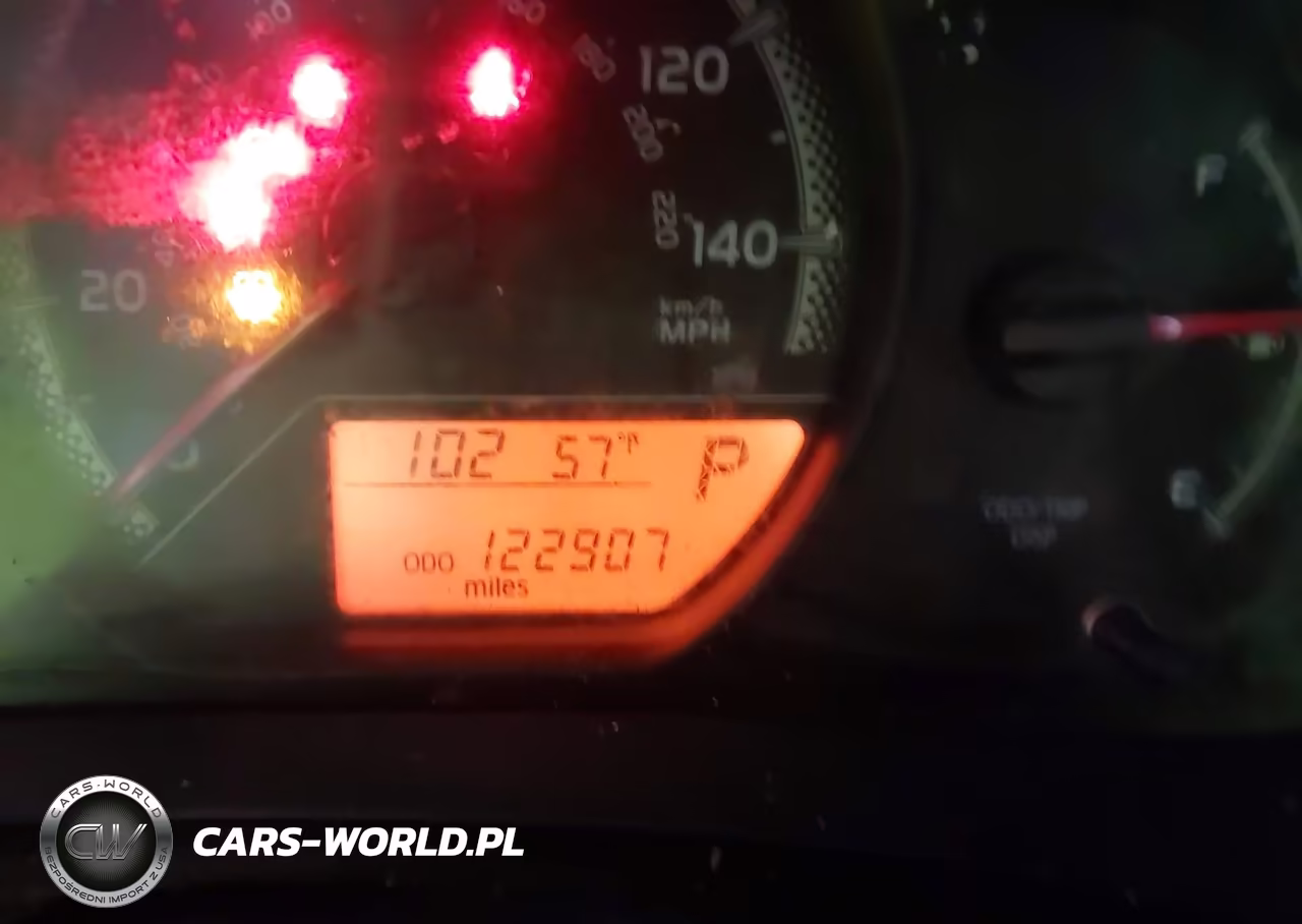2015 Toyota Yaris Le VIN:VNKJTUD30FA055761 - 15