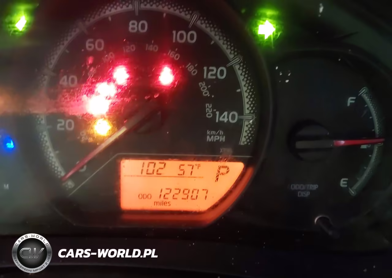 2015 Toyota Yaris Le VIN:VNKJTUD30FA055761 - 7