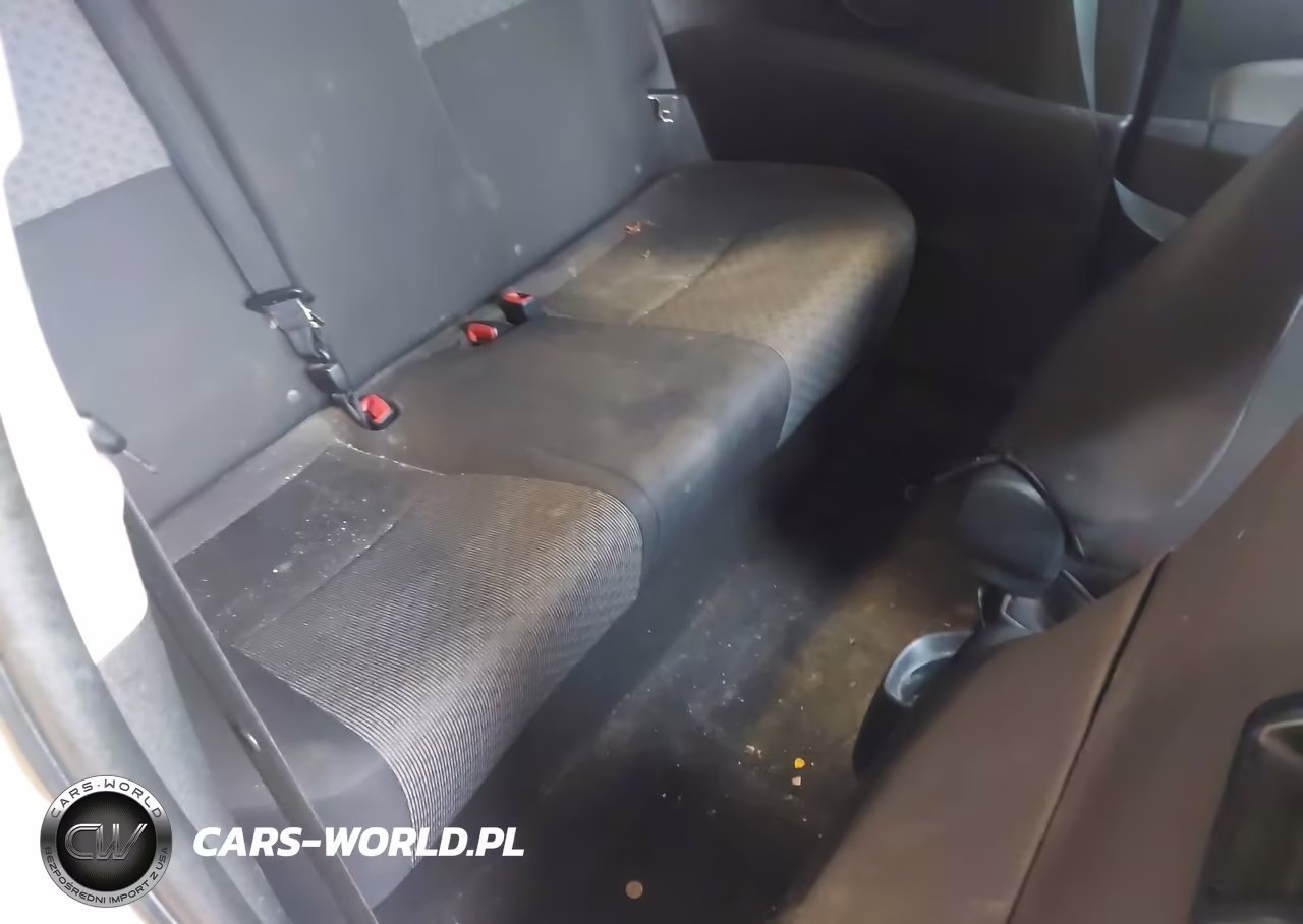 2015 Toyota Yaris Le VIN:VNKJTUD30FA055761 - 8
