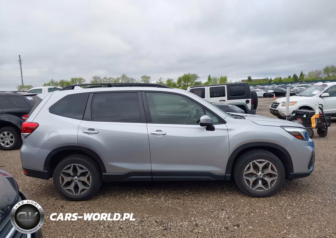 2019 Subaru Forester Premium VIN:JF2SKAEC0KH407947 - 13