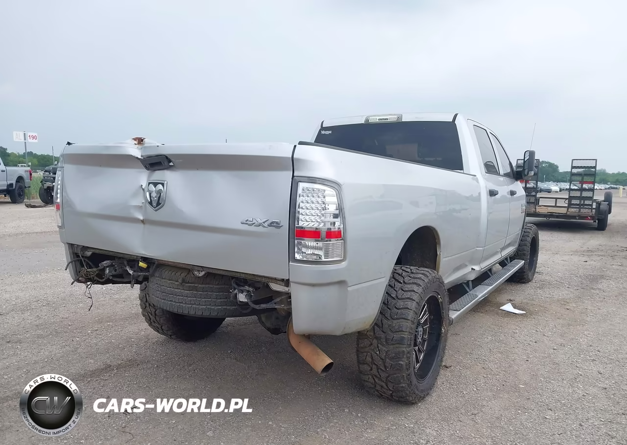 2018 Ram 3500 Tradesman 4X4 8' Box VIN:3C63R3GJ4JG361366 - 4