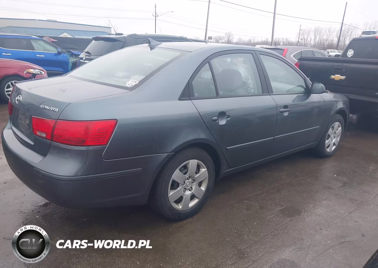 2010 Hyundai Sonata Gls VIN:5NPET4AC5AH630825 - 4