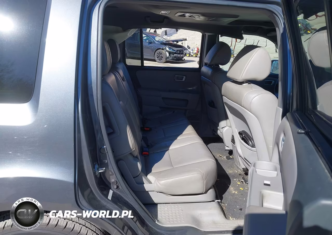 2012 Honda Pilot Touring VIN:5FNYF3H97CB006471 - 8