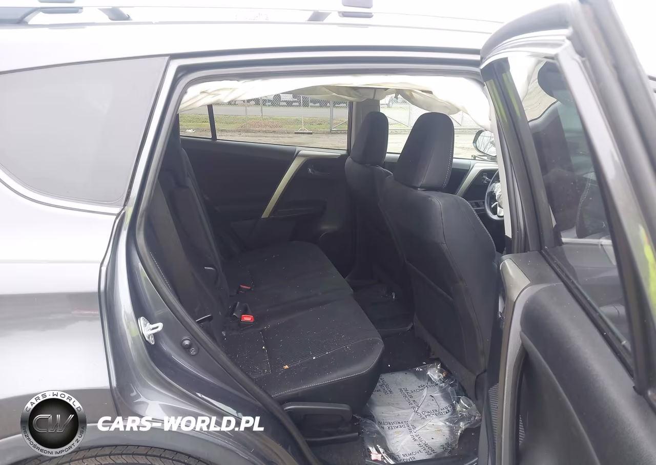 2015 Toyota Rav4 Xle VIN:2T3RFREV4FW265104 - 8