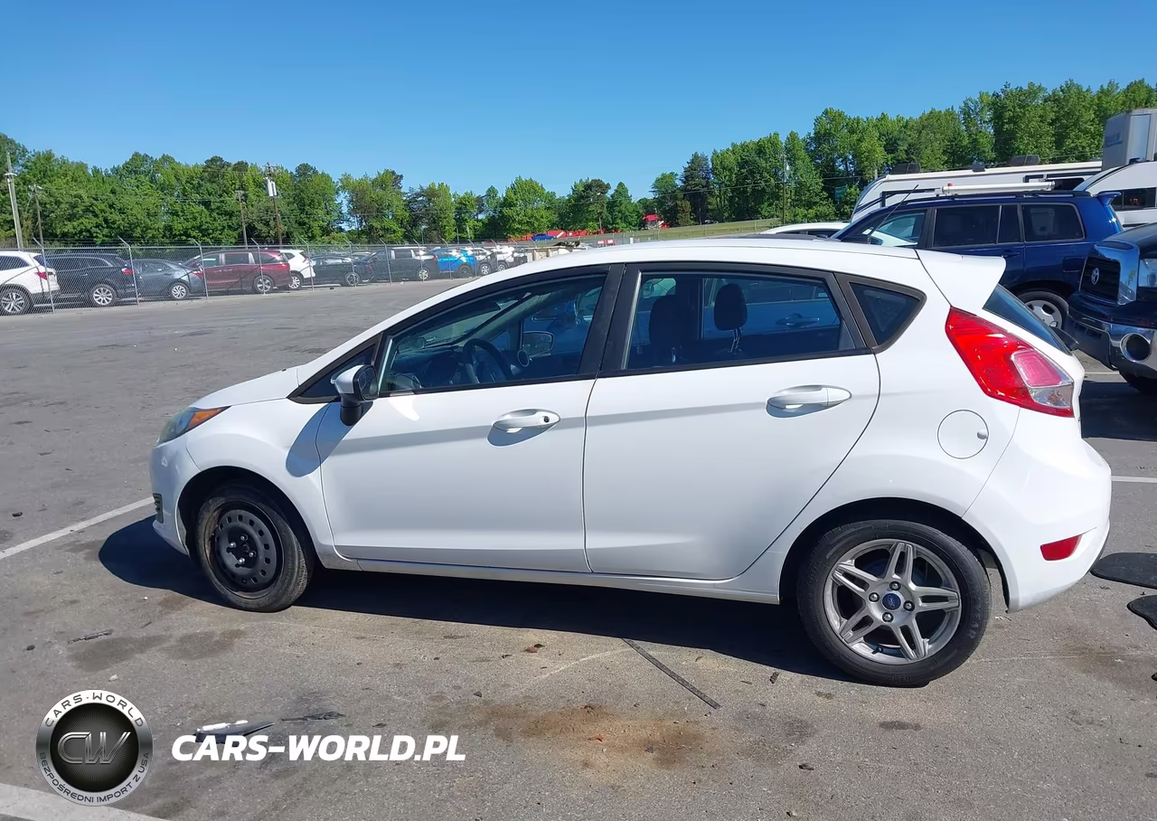 2018 Ford Fiesta Se VIN:3FADP4EJ8JM127878 - 14