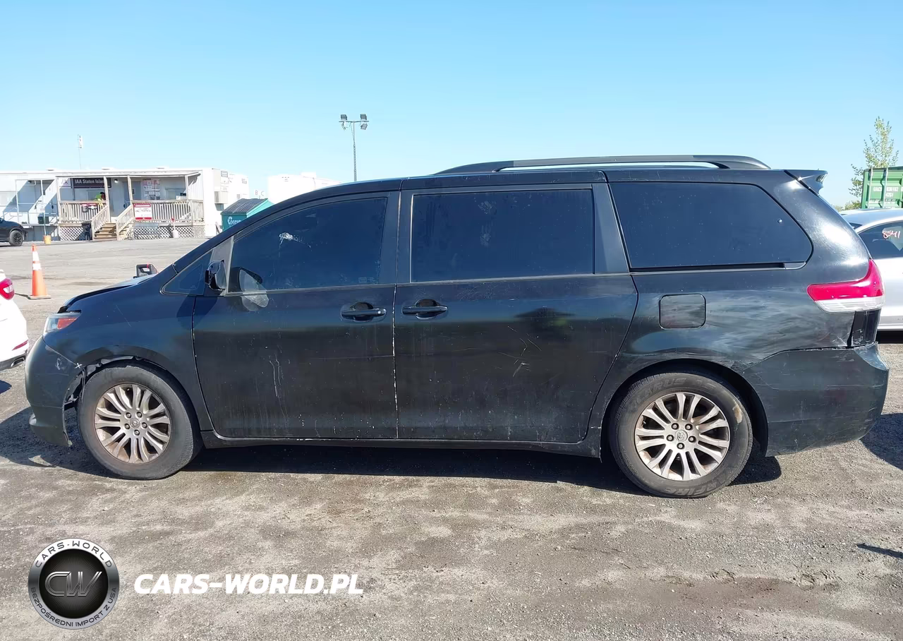 2014 Toyota Sienna Xle V6 8 Passenger VIN:5TDYK3DC2ES422827 - 14