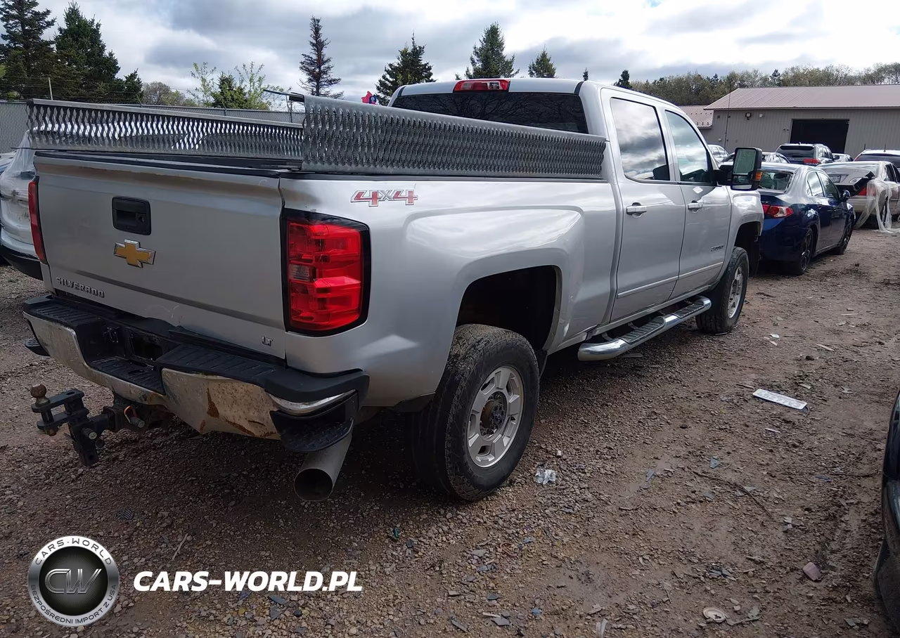 2015 Chevrolet Silverado 2500Hd Lt VIN:1GC1KVE86FF665646 - 4
