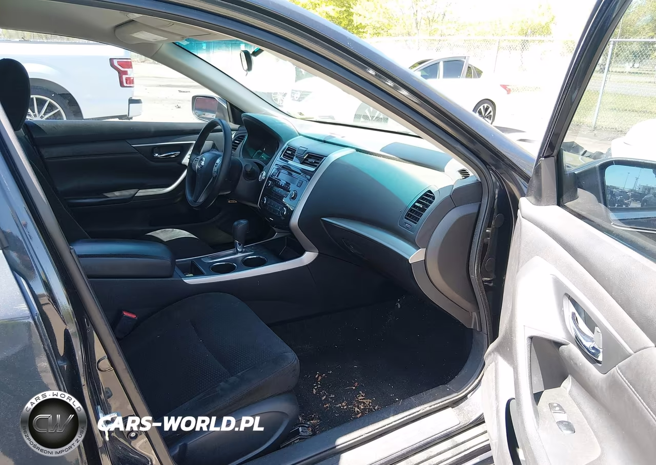 2015 Nissan Altima 2.5 S VIN:1N4AL3APXFC575101 - 5