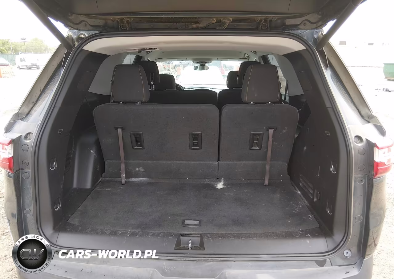 2018 Chevrolet Traverse 1Lt VIN:1GNERGKW6JJ197233 - 17