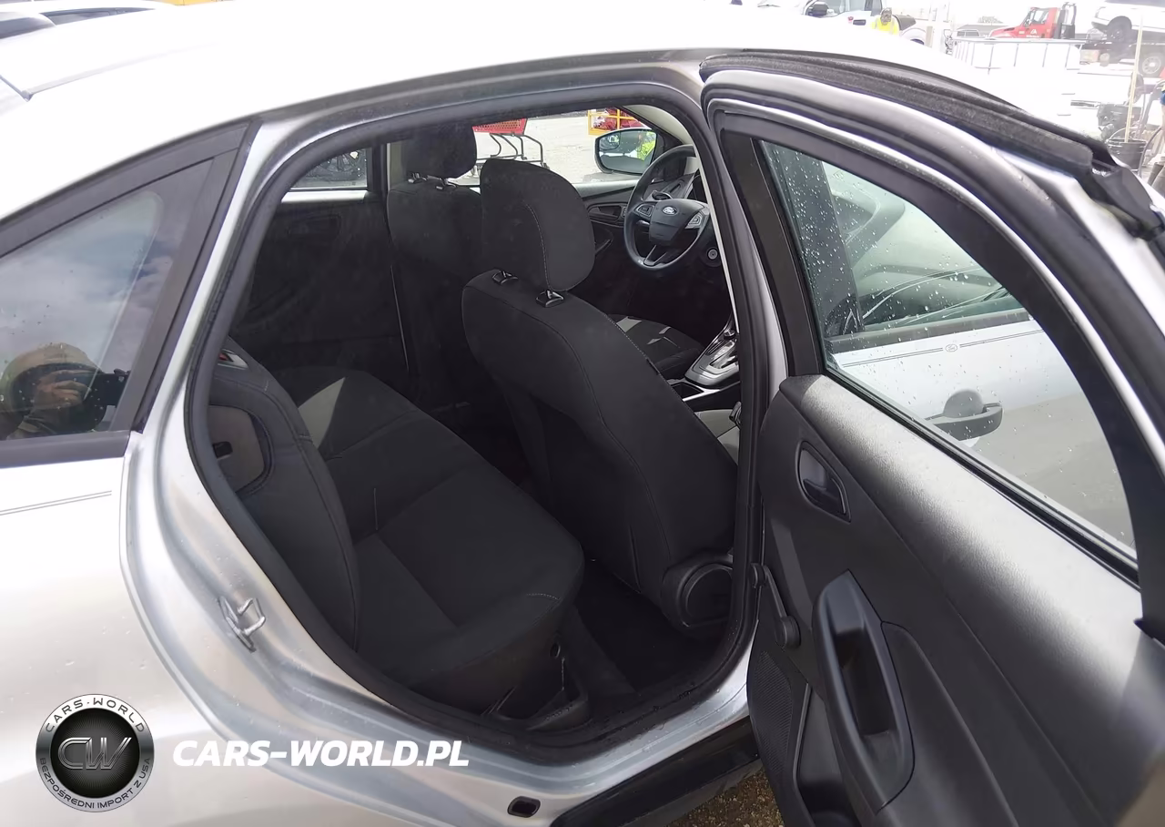 2015 Ford Focus S VIN:1FADP3E20FL357233 - 8