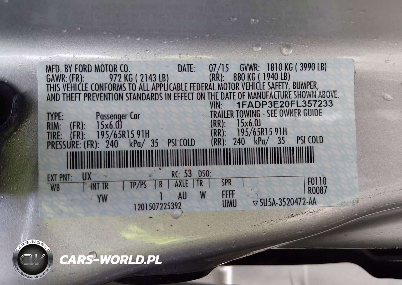 2015 Ford Focus S VIN:1FADP3E20FL357233 - 9