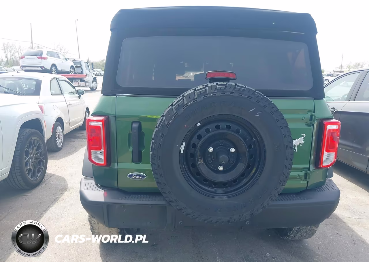 2023 Ford Bronco Black Diamond VIN:1FMEE5DH8PLB28804 - 17