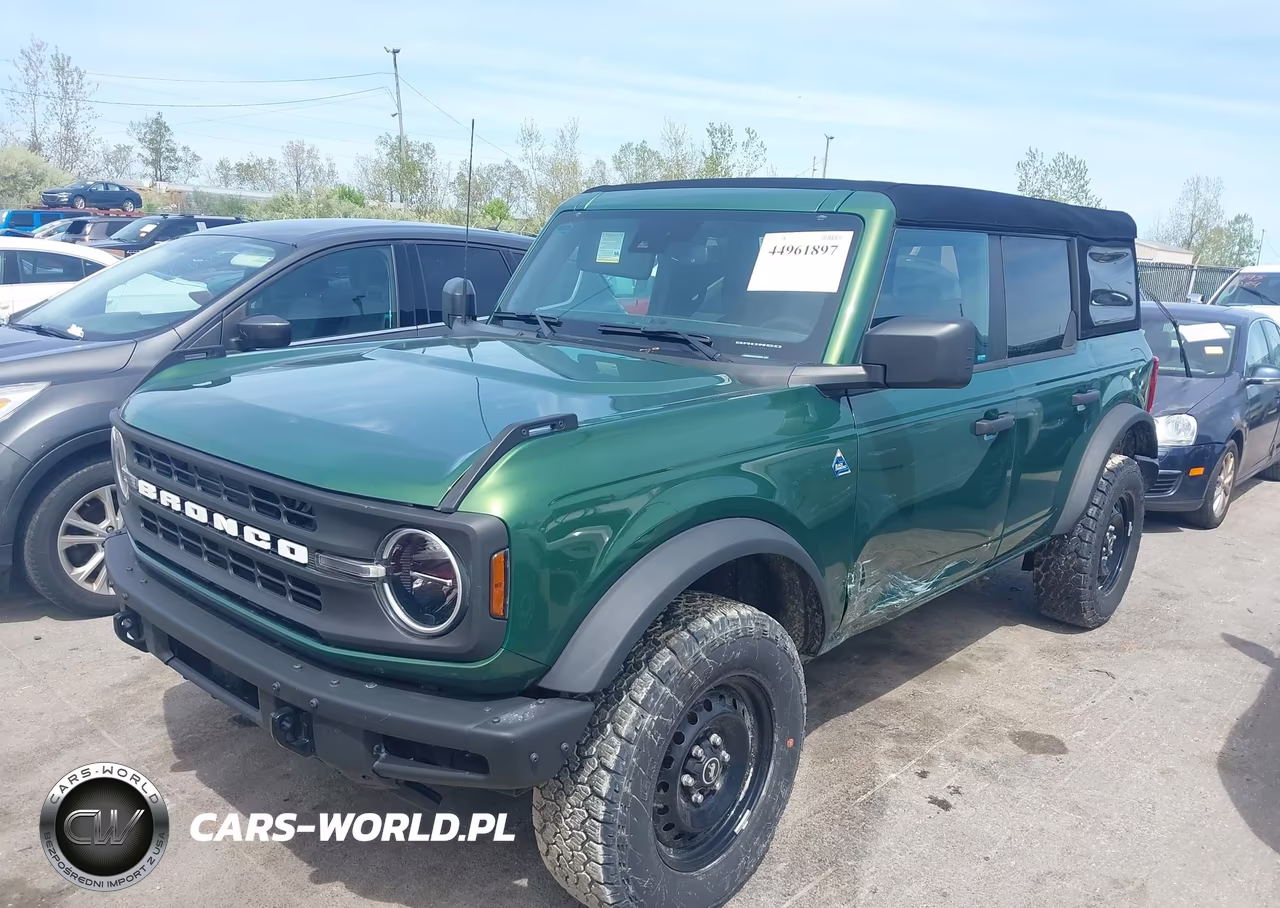2023 Ford Bronco Black Diamond VIN:1FMEE5DH8PLB28804 - 2