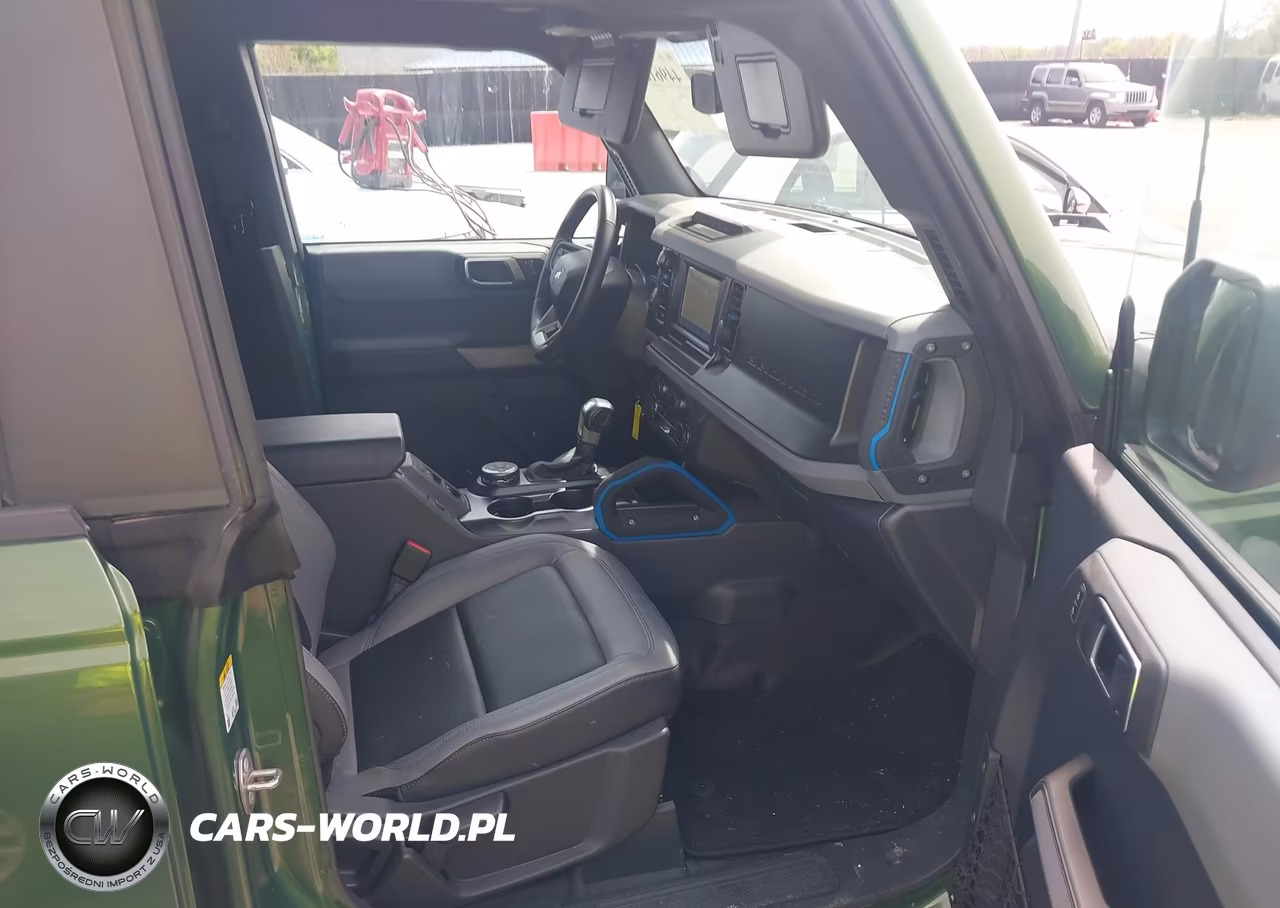 2023 Ford Bronco Black Diamond VIN:1FMEE5DH8PLB28804 - 5