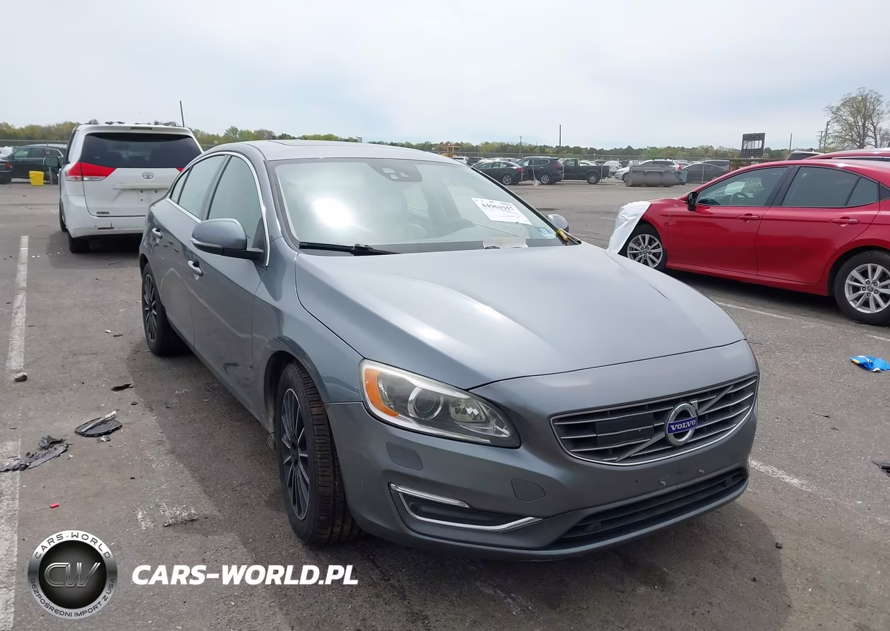 2016 Volvo S60 Inscription T5 Drive-E Platinum