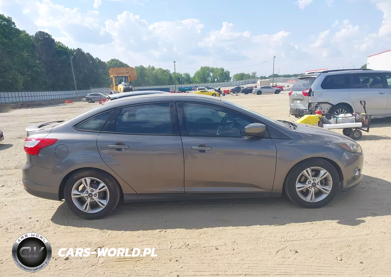 2012 Ford Focus Se VIN:1FAHP3F24CL365184 - 13